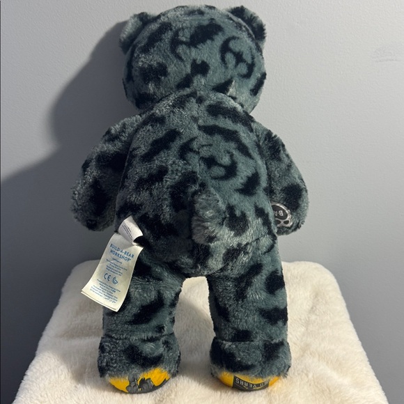 Build-A-Bear Batman Plush Black and Yellow - Picture 6 of 10